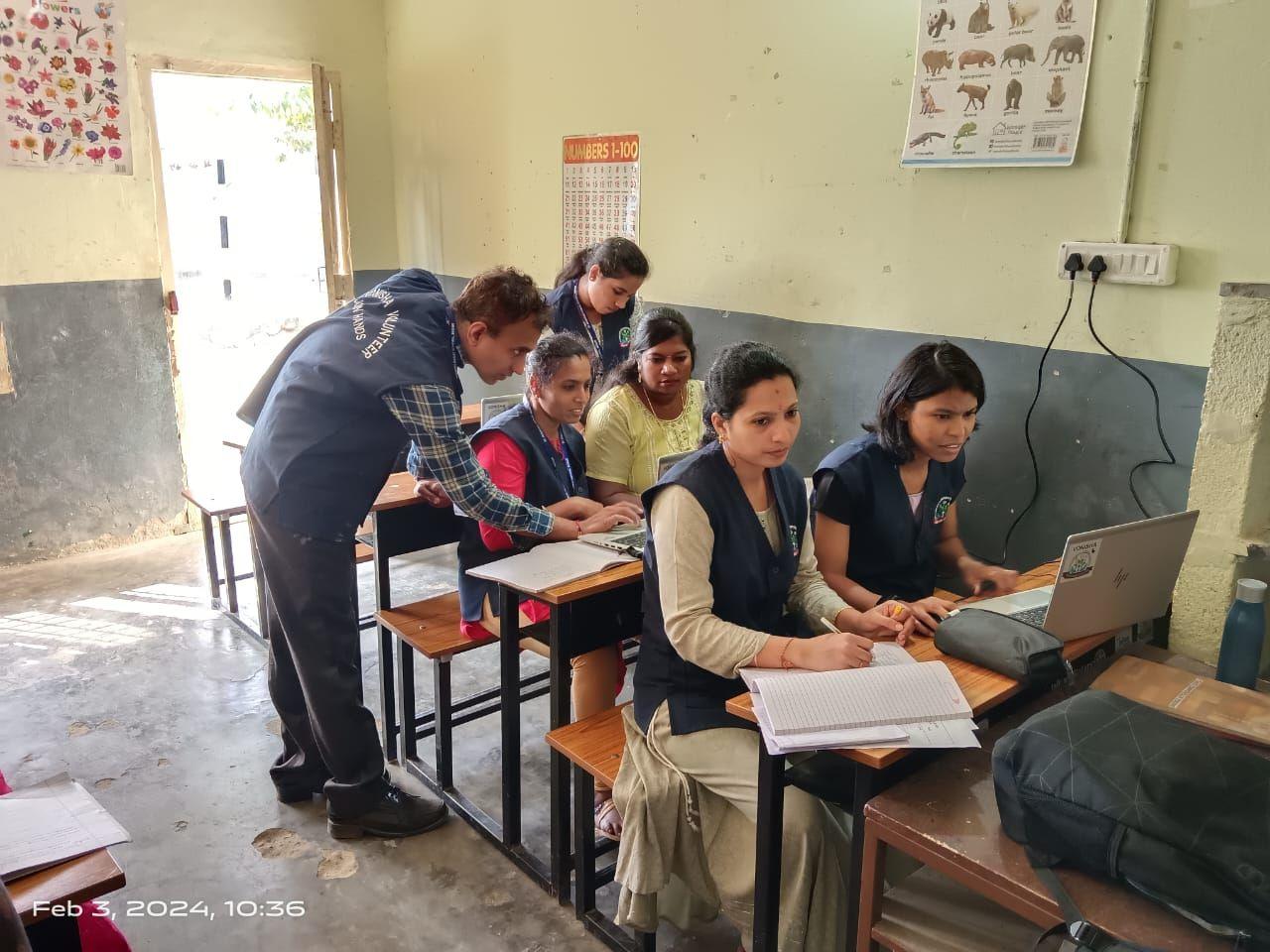 On February 3rd, Vonisha Service Foundation organized a Computer Basics training session for teachers to help improve and enhance their skills.