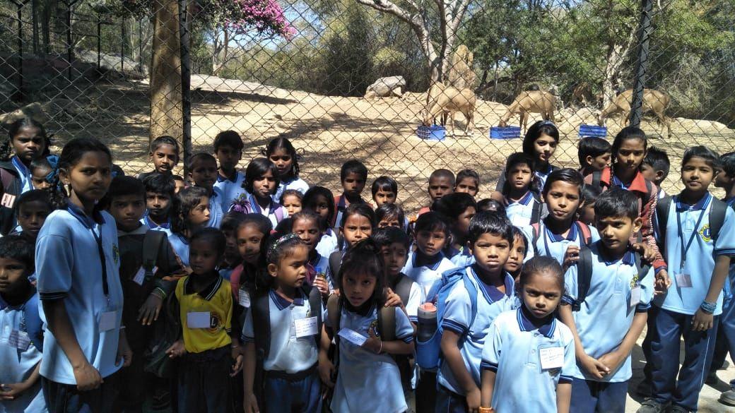 Students on field trip at Bannerghatta Biological Park