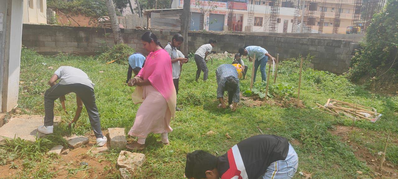 Students and volunteers celebrating World Environment Day